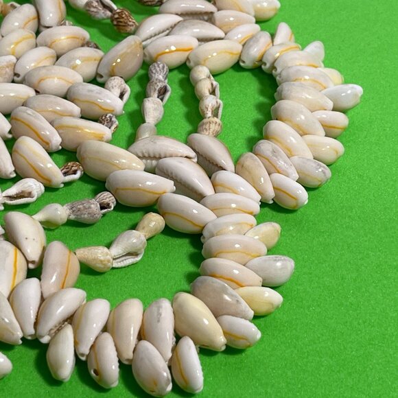 Vintage Natural Cowrie Shell Boho Trivet 8.5 inch - Picture 7 of 9